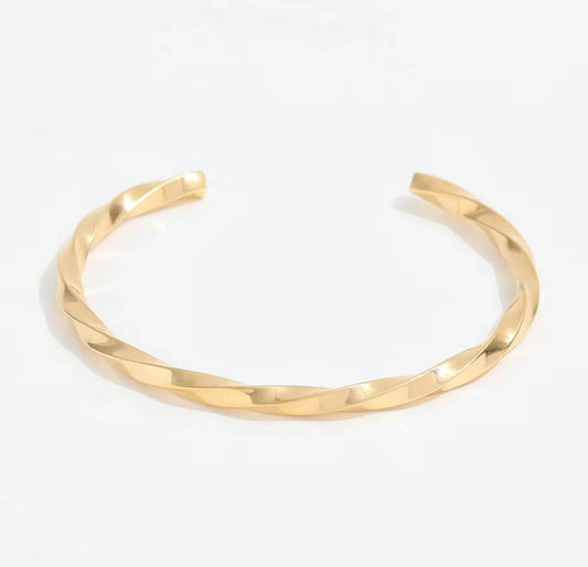 Twisted Cuff