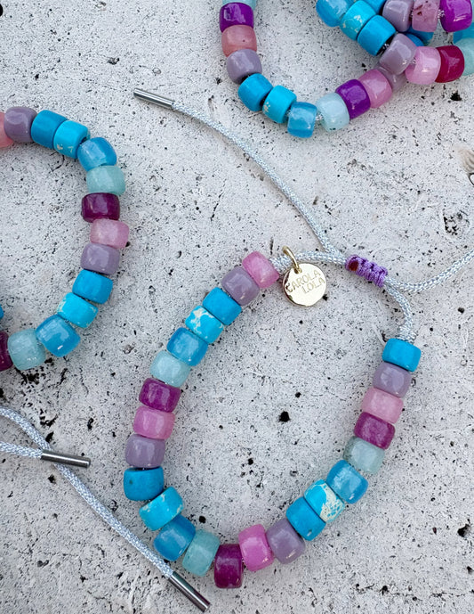 Carola Lola Blues Natural Stone Adjustable Bracelet