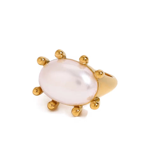 Bold Flower Ring